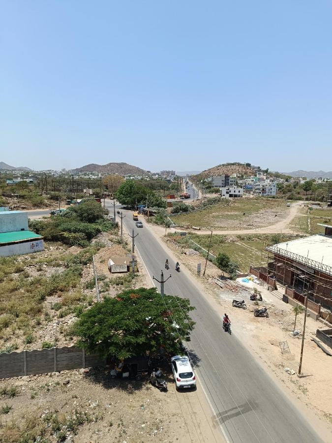 Hotel Laakhan By Ghumo Udaipur Exterior foto